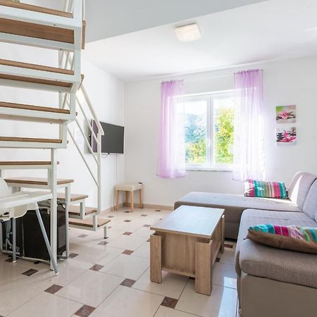 Apartment Lovorka 5 Baška Dış mekan fotoğraf