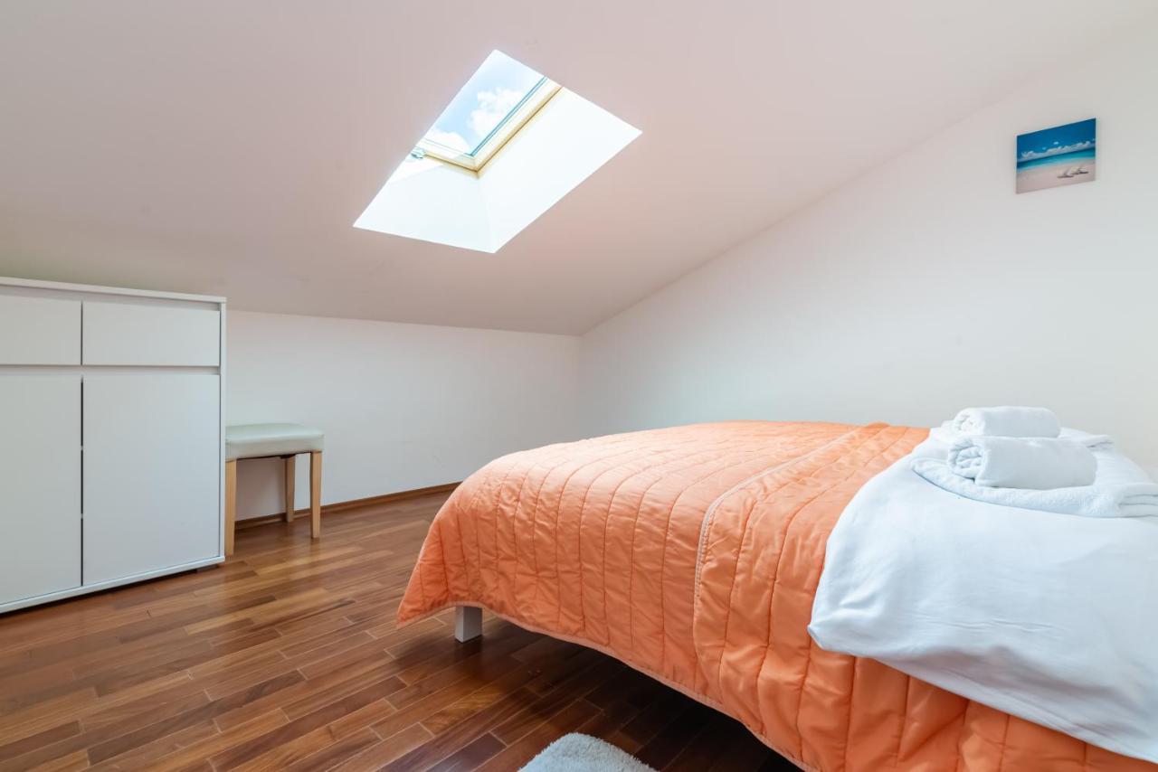 Apartment Lovorka 5 Baška Dış mekan fotoğraf