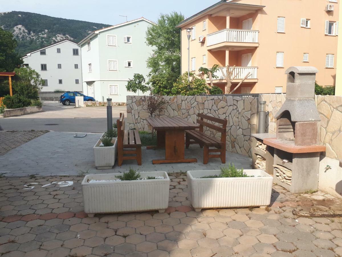 Apartment Lovorka 5 Baška Dış mekan fotoğraf
